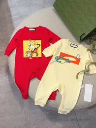 Designer spädbarn barn romper nyfödda flickor djur brev tryckt långärmad jumpsuits spädbarn bomull 1: a klättring kläder s0230