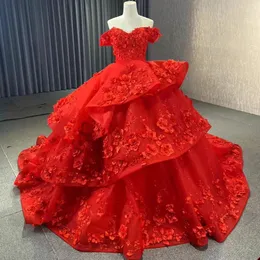Czerwona suknia balowa sukienki Quinceanera Warstwowe marszczenia 3D kwiaty kwiatowe kobiety Słodka 16 Formalna impreza szlafrok eleganckie długie suknie balowe