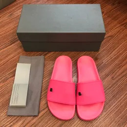 Piscine Pool präglade tryckgummislider slider sandaler platt tofflor runt tå hög kvalitet unisex lyxdesigners casual skor fabrikskor storlek 35-46