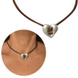 Anhänger Halsketten Boho Patched Herz Halskette Elegante Kragen Choker Wachs Seil Hals Kette Modeschmuck Für Frauen Mädchen T8DE