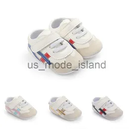 Athletic Outdoor New Classic Baby Shoes Toddler Girls Boys Scarpe sportive Ragazze Kids Leather Flats Sneakers per bambini Fashion Newborn Casual Sneakers x0714