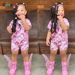 T Shirts Qunq 2023 Summer Ins Girls Plaid tryck Kort ärm Pullover Top Shorts 2 stycken Set Sporty Casual Kids Clothes Age 8T 230713