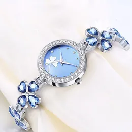 Armbandsur 1st Fourleaf Clover Luxury Women's Fashion Quartz Watch Armband Ladies Gifts Dress 230713