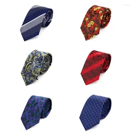 Bow Ties Yishline 7cm 다양한 꽃 무늬 줄무늬 남성 웨딩 파티 셔츠 신랑을위한 긴 넥타이 폴리 에스테르 자카드