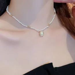 Кокер прибытие Chassic Zircon Square Pearl Opal Ожерелье для женщины моды Женщины Женщины подвесные ожерелья легкие роскошные элегантные украшения