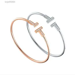Bangle Gold Bangel T Wristband White Fritillaria Womens Bracelet 17cm Open Designer Bracelets Adjustment Silver With Gift1