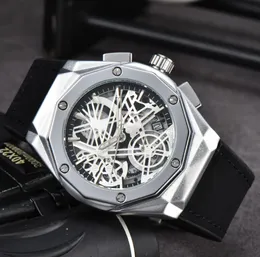 Designer Top Mens Watch Kwarc Ruch zegarki 41 mm Diver Sport Gumowy pasek na rękę Montre de Luxe