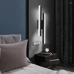 Lampa ścienna Morden LED sypialnia akrylowa Linia Linia Linia Lekkie oświetlenie wewnętrzne do wyposażenia korytarza w salonie