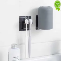 Ny 1SET Tandkräm dispenser väggmontering dammsäker tandborste hållare väggmontering lagring rack badrum tillbehör set presser