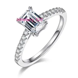 Полосы кольца горячо, продавая Bling-Bling Moissanite Ring 925 Изумруд Moissanite Ring Cring Certified Emerald Cut для женских украшений подарков