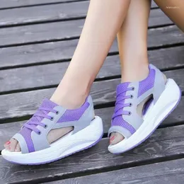 Frauen 492 Sandalen Sports Sommer Open Tode Plattform Keil für Frauen im Freien atmungsbezogene Mesh Damen Casual Schuhe Sneaker