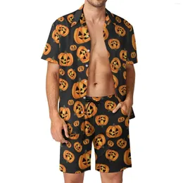 Herrespår roliga halloween män sätter glad pumpa casual skjorta set hawaii fitness utomhus shorts grafisk kostym tvådelar kläder plus