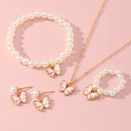 Bröllop smycken set y2k stil söt rosa fjäril pendellörhängen mode temperament imitation pärla armband halsband set för kvinnor flicka 230717