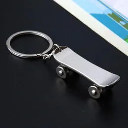 Keychains 1Pc Novelty Souvenir Metal Skateboard Key Chain Keyring Creative Gifts Ring Stainless Steel Car Bag Chains