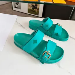 Flat Comfort Mule Slippers Two Strap Pool Slides Casual Flat Mule Thick Bottom Slipper Summery Look Beach Sandal Women Treaded Rubber Sole