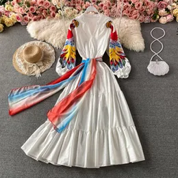 Casual Dresses High Quality Luxury Design Runway Female Elegant Embroidery Women Dress Lantern Sleeve Waist Maxi Long