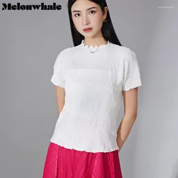 T-shirt da donna MelonWhale Floral Miyake Pieghettato Solid Top Elegante 2023 Primavera Estate Casual T-shirt allentata Moda coreana Maniche corte