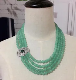 Catene Gioielli di moda Vendita Dongling naturale Perline di pietra verde Collana con chiusura a zircone con micro intarsio multistrato Fashi