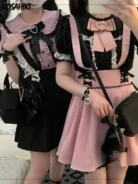 Casual klänningar 2023 sommar japanska söta lolita spetsar korta suspender kjolar kawaii veckade mini sling kjol klänning vestidos de mujer