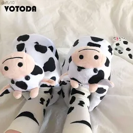 Winter Cartoon Plus Women Cute Cows Thick Warm Furry Slides Coppia antiscivolo Flat Floor Infradito Scarpe moda donna L230704