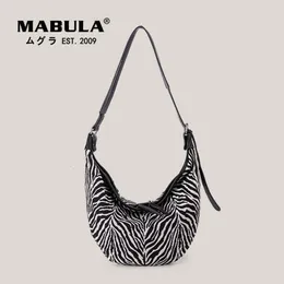 Sacos da noite MABULA Canvas Half Moon Mulheres Ombro com Padrão Zebra Grande Capacidade Crossbody Peito Bolsa Moda Bolsas 230717