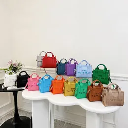 Projektant torby mini modne torby na ramię Four Seasons Crossbody Bag Designer torebki i torebki Lady Luksusowe znane marki PU for Women Prezent Wysoka jakość