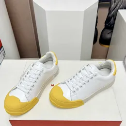 scarpe casual di alta qualità scarpe da donna Mary Jane designer classico basso in pelle con fondo spesso che aumenta le sneakers bianche nere 35-40 za