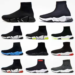 Tasarımcılar hızlar 2.0 v2 sıradan ayakkabılar siyah beyaz platform spor ayakkabı moda erkek kadınlar tripler s grafiti paris çorap botları marka ışık yakut lüks eğitmenler spor ayakkabı s18