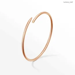 Высокие издания небольшие модели Slim Nail Bracelets Bangles для женщин мужские