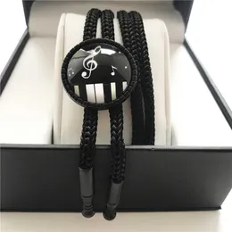 Bolo Ties G-clef Music Notes Modello per pianoforte Uomo Donna Classic Bolo Tie Musicista Gioielli di design Papillon Collo da indossare per la festa musicale HKD230719