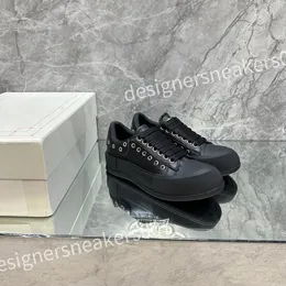 Hot Luxurys Designer Men Causal Shoe Fashion Woman skórzana koronkowa platforma Sole Sneakers Białe czarne męskie sneaker XSD221111