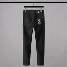Erkekler Kot High 2021 Klasik Vintage Morden Lüks İşlemeli Arı Taç Pamuk Denim Pantolon Konforlu Sıradan 28-38 #N404245y
