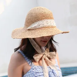 Szerokie brzegi kapelusze Kobiety Składany szydełko dzianina słoma koronkowa krawat duży kapelusz przeciwsłoneczny Sunhat Outdoor Streetwear Summer Beach Cap Prezent