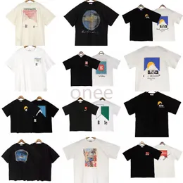 2023 Högkvalitativ mäns T-shirt bomull Kort ärm modepar Loose Designer Street Print Summer Shirt Size S-XL