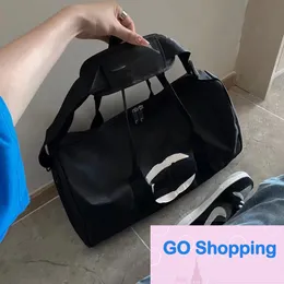 Wholesale Travel Bag Nylon Waterproof Large Capacity Gym Bag Shoulder Messenger Bags Handbag