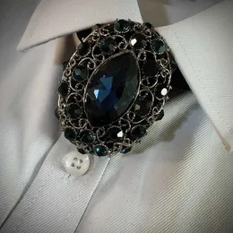 Bolo bağlar İngiliz erkekler kovboy boyun yaka yay bolo bağları kravat kadınlar şık kravat alaşımı kristal rhinestone düğün bowtie aksesuarları hkd230719