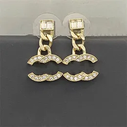 Designer einfache Ohrringe Ccity Luxus Ohrstecker Frauen Schmuck Gold Tropfen Ohrring Frau Ohrringe mit Box 31