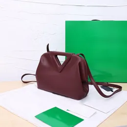 Miękka objętość górna torba Trójkąta torby z solidnymi kolorami torby na ramię skórzana torebka torebka kobiety luksurowe torebki słynne torby na projektanta crossbody