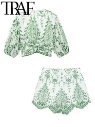 Pantaloni a due pezzi da donna TRAF Ricamo verde Hollow manica corta Set Vneck Puff Camicia ultra sottile Crop Top Summer 230718