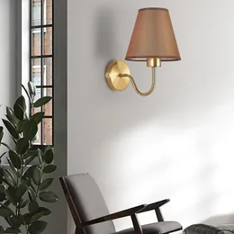 Wall Lamp Sconce American Style Nordic Creative Lampshade Mount Light for Restaurant Badrum bondgård inomhusläsning