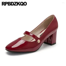 Elbise Ayakkabı Boyutu 4 34 Kare Toe Mary Jane Orta Topuklu Patent Deri Blok Kadınlar Moda Kalın Kore Şarap Kırmızı 2023 Yüksek