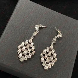 Diamantgefüllte Blitzkristall-Ohrringe in Wassertropfenform, Schmuckdesigner, Damenohrringe, Hochzeitsbankettgeschenke Tanz