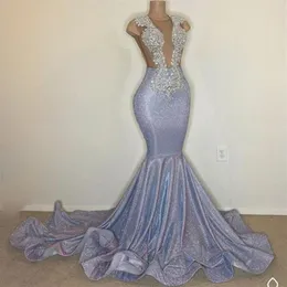 Siyah Kız Afrika Sequin Gümüş Prom Elbiseler 2022 Yeni Seksi Sırtsız Gece Gowns Sparkly Aptique Dantel Yansıtıcı Ünlü Dres310F