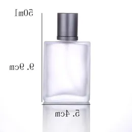 Parfüm aromaterapi için sis püskürtücü ile buzlu berrak doldurulabilir cam sprey şişeleri 50ml