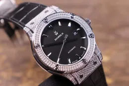 Mens Designer Watch Automatic Mechanical 42 مم أسود من الفولاذ المقاوم للصدأ الكلاسيكية الساعات الفاخرة Montre de Luxe Submarin Style Classic Diamond Wristwatch