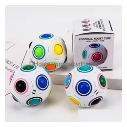 Magic Balls Dhs di alta qualità Creativo 12 fori sferici Sfera arcobaleno Puzzle di plastica Apprendimento educativo per bambini Twisting Little D Dhxdg