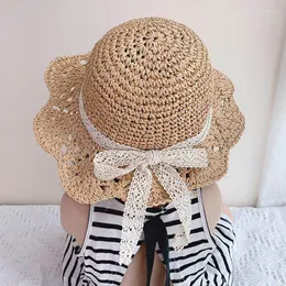 Berets Summer Baby Baby Girl Straw Strraw Hats Hats koronkowy pasek szydełkowy dzieci ręcznie robione składane czapkę przeciwsłoneczną plażę na zewnątrz 48-52 cm