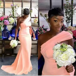 2023 Peach Sexig sjöjungfru brudtärna klänningar för afrikansk svart tjej en axel lång satin bröllopsfest klänning kvinnor formell prom go285n
