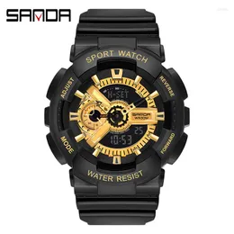 Нарученные часы Sanda Sport Men Quartz Digital Watch Creative Diving Watchs Водонепроницаемые тревоги Двойной дисплей.