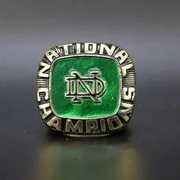 Cluster Rings NC AA 1977 Notre Dame of Paris Championship Ring Anpassad